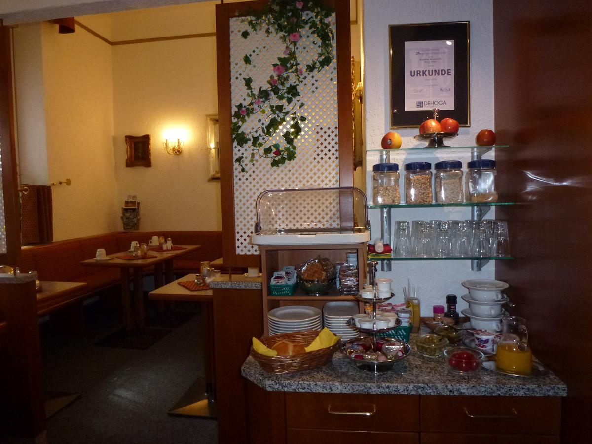Hotel Adler Düsseldorf Extérieur photo